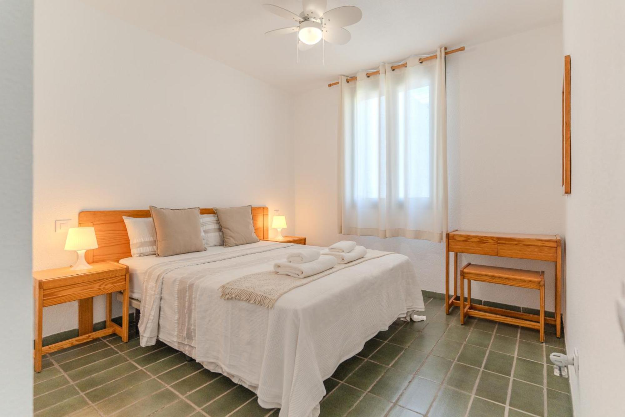 Go2Tenerife Apart Sira Family, Pool & Beach Playa de las Americas  Eksteriør bilde