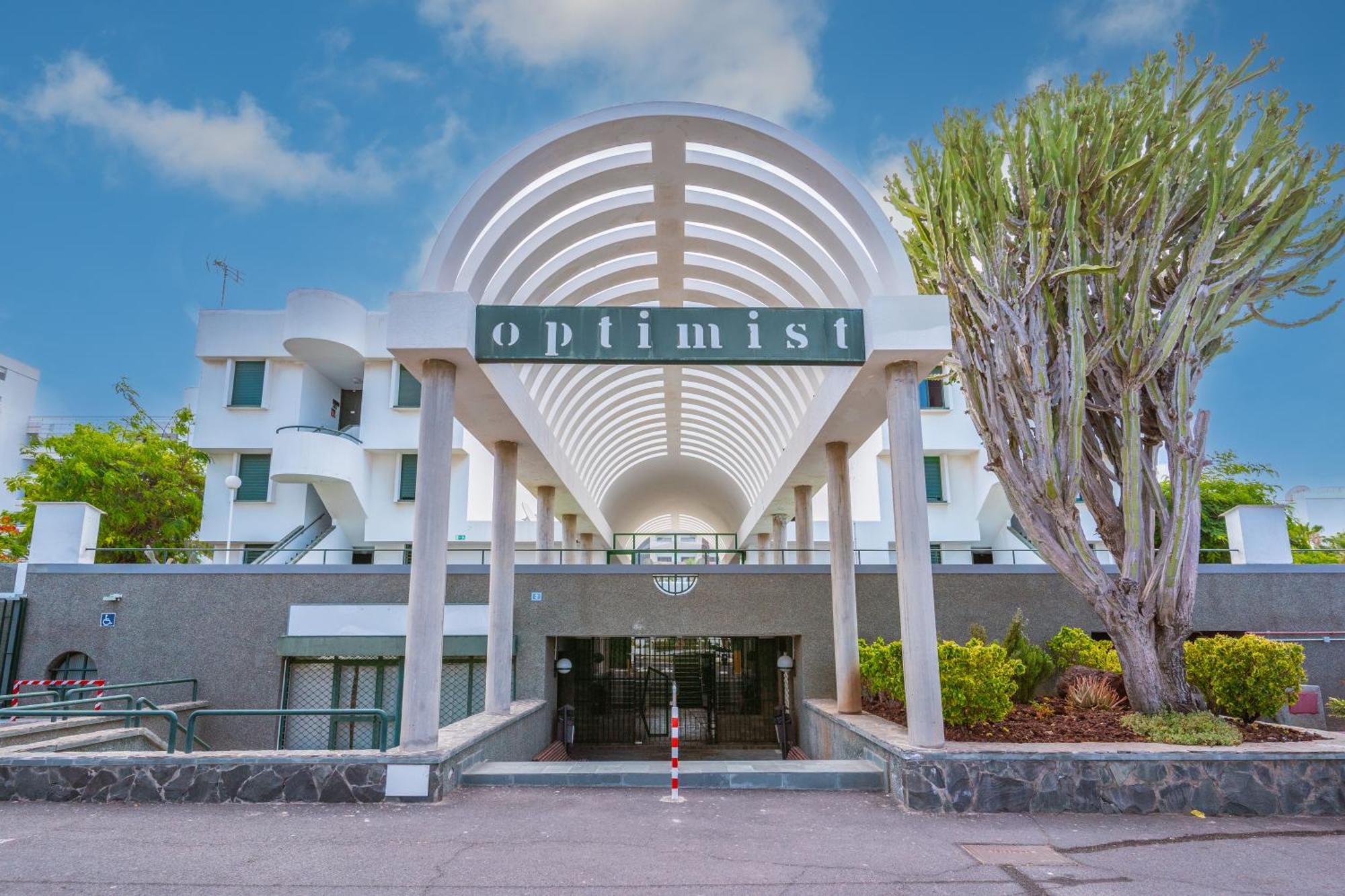 Go2Tenerife Apart Sira Family, Pool & Beach Playa de las Americas  Eksteriør bilde